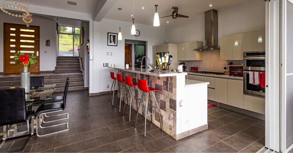 Kitchen with dark grey tile planks